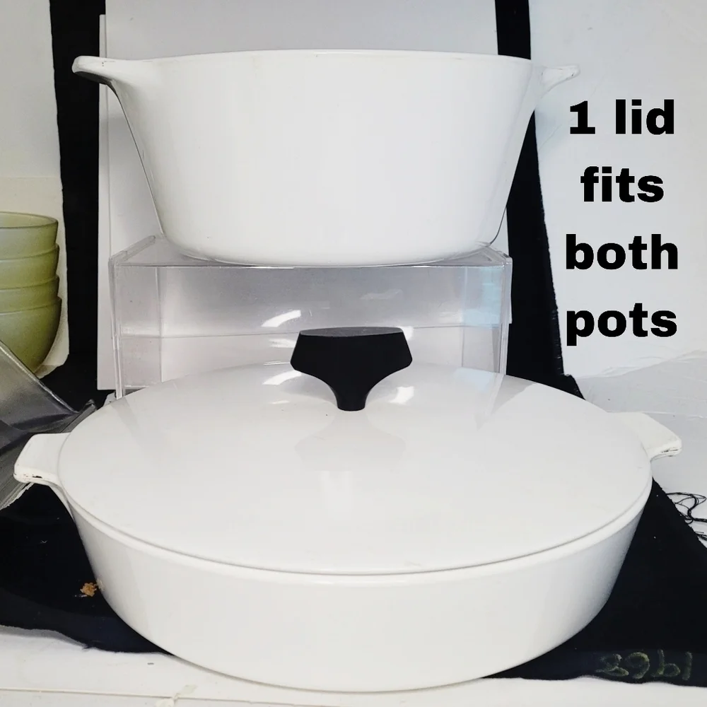 Vintage Corningware White 4qt Pot & 10